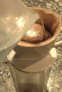 Det här är inte en Melitta kaffebryggare utan enbart filtret som man kan använda sig av för att brygga kaffe för hand.